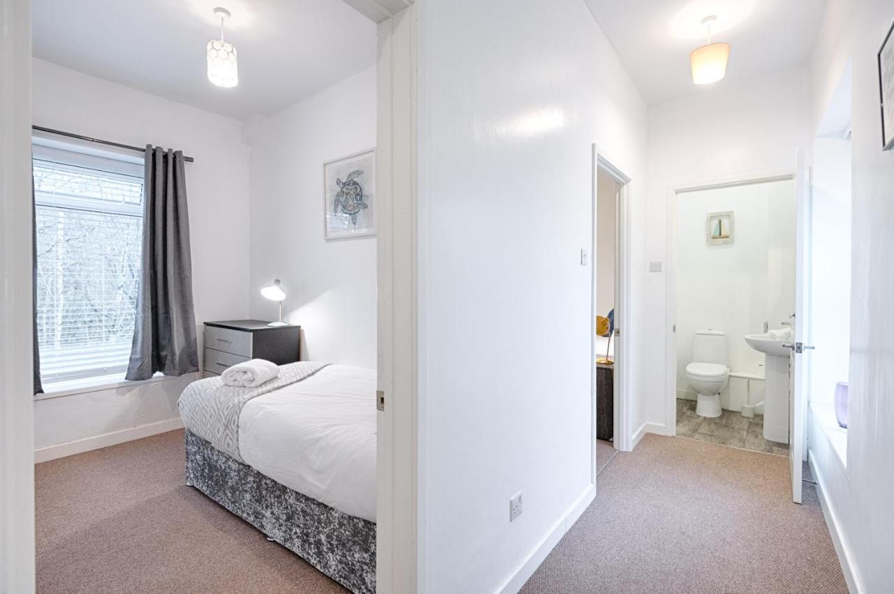 Parking, Smart Tv'S In All Rooms! Swansea Extérieur photo
