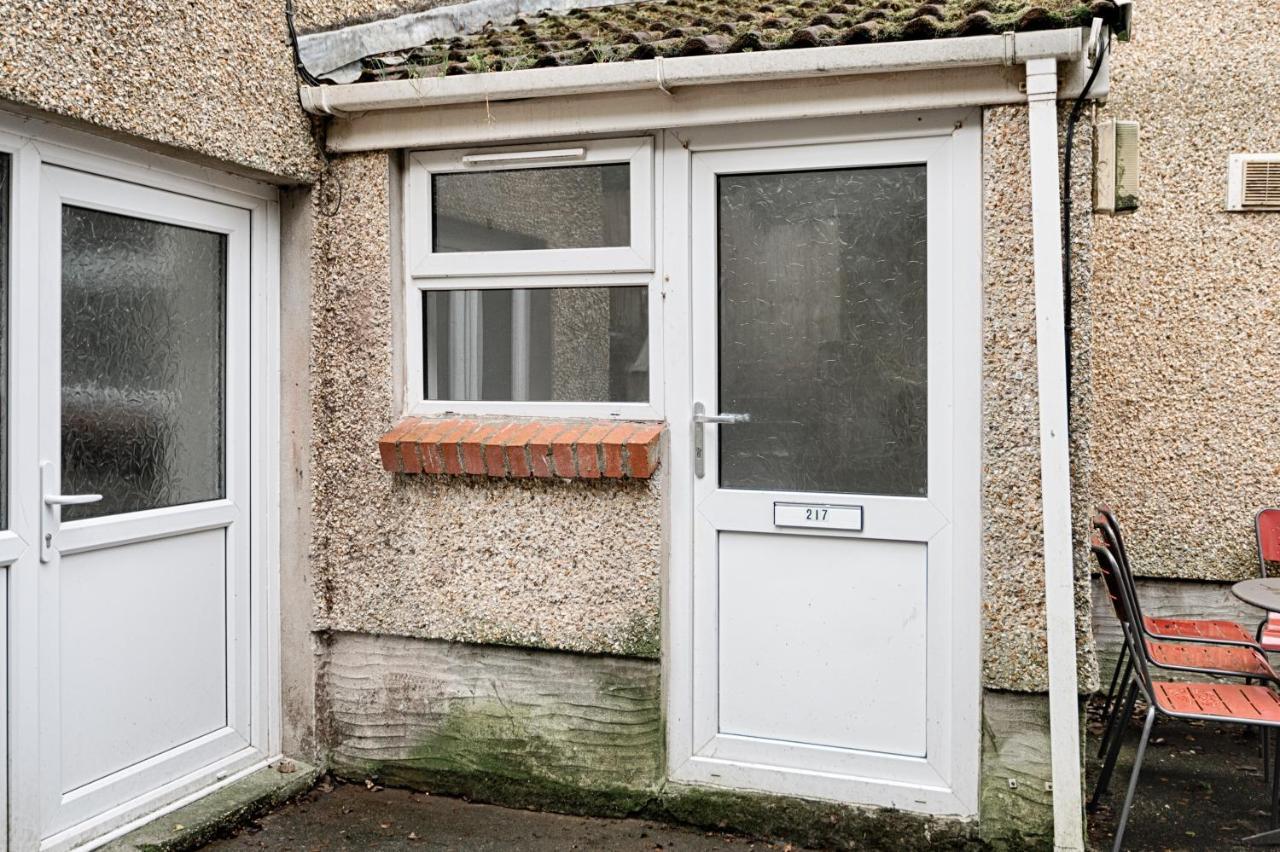 Parking, Smart Tv'S In All Rooms! Swansea Extérieur photo